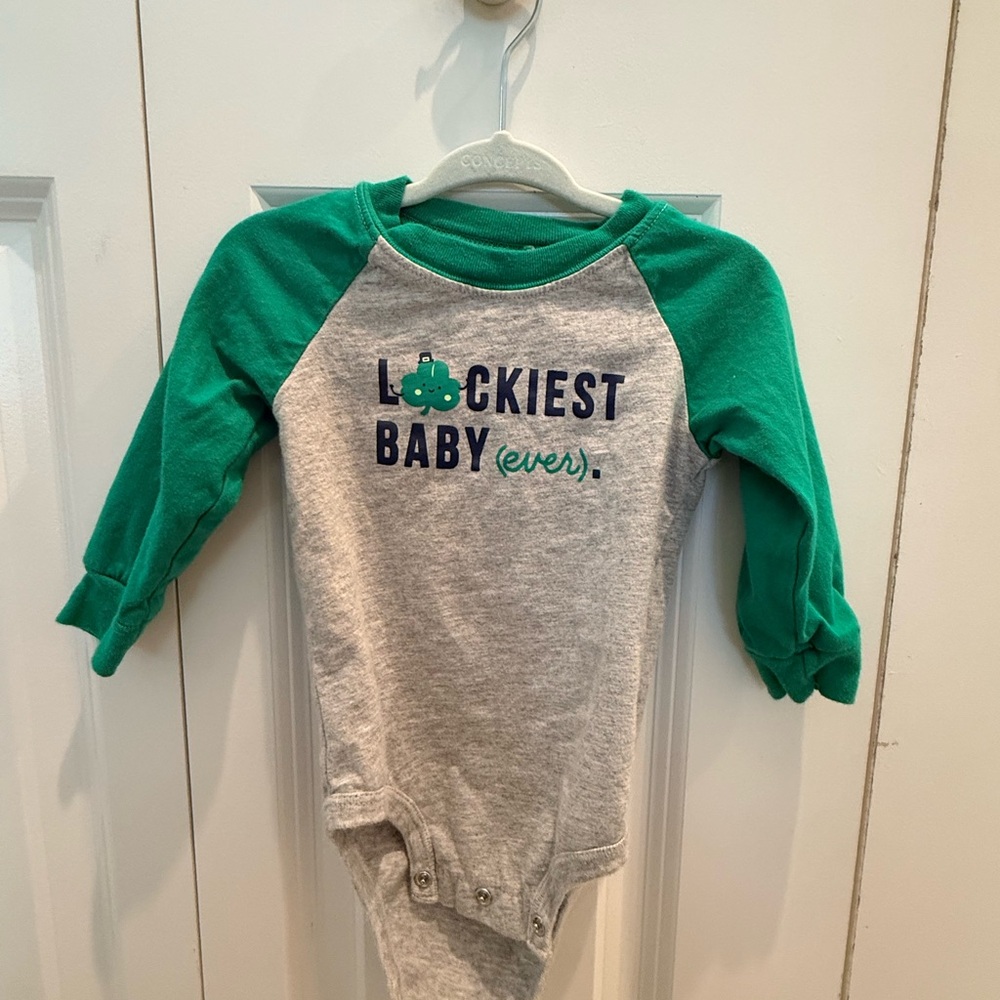 Carter's st Patrick’s day  Baby Onesie 12mo